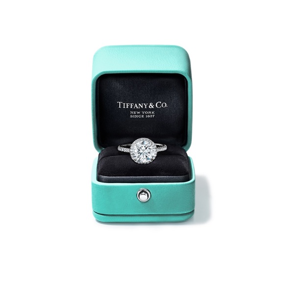 ❤️ Tiffany & Co.❤️ Ring Box 🤍 - Picture 6 of 7